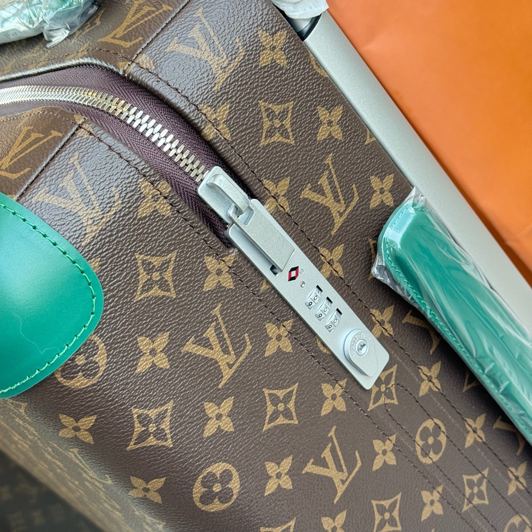 Louis Vuitton Horizon Monogram Brown Green Standard travel