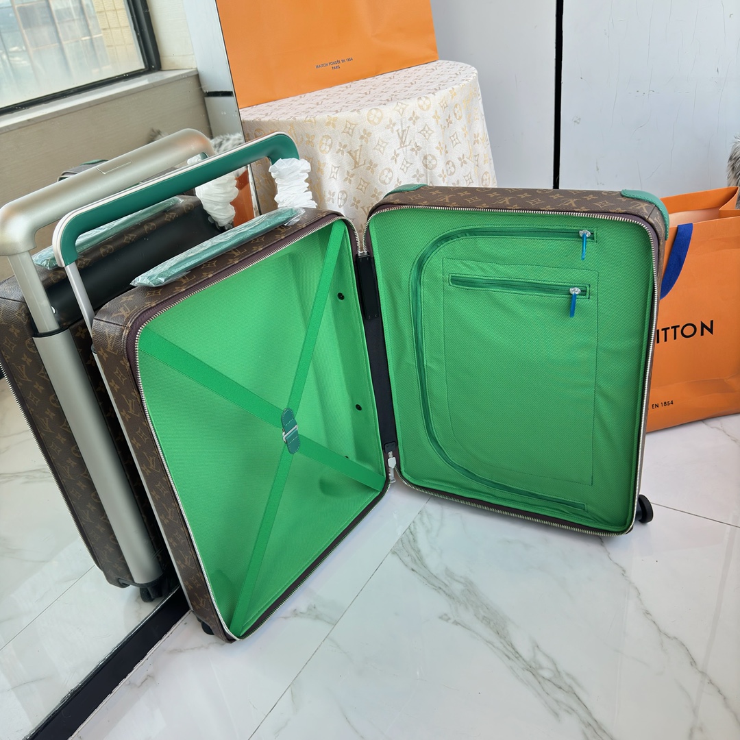 Louis Vuitton Horizon Monogram Brown Green Standard travel