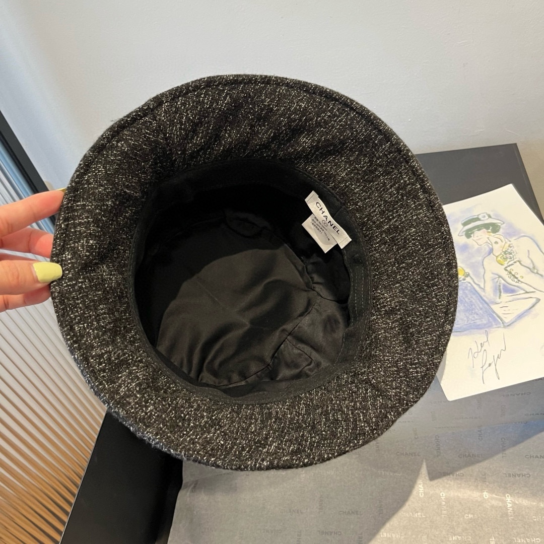 🆕

香奈儿新款渔夫帽，头围57cm
