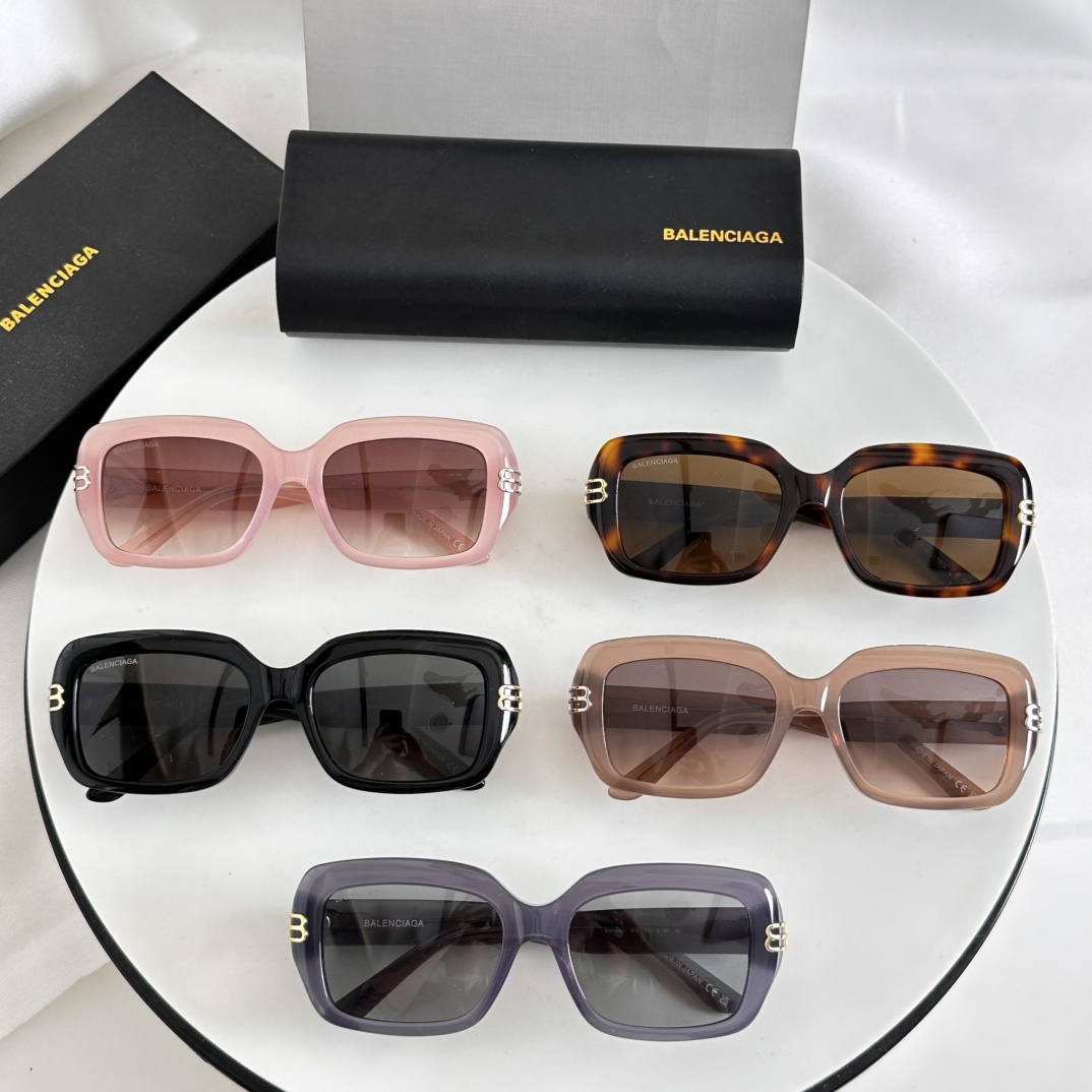  ‼️BALENCIAG*巴黎*世家⚜️⚜️⚜️MODEL：BB0465S ⚜️⚜️⚜️SIZE：56口