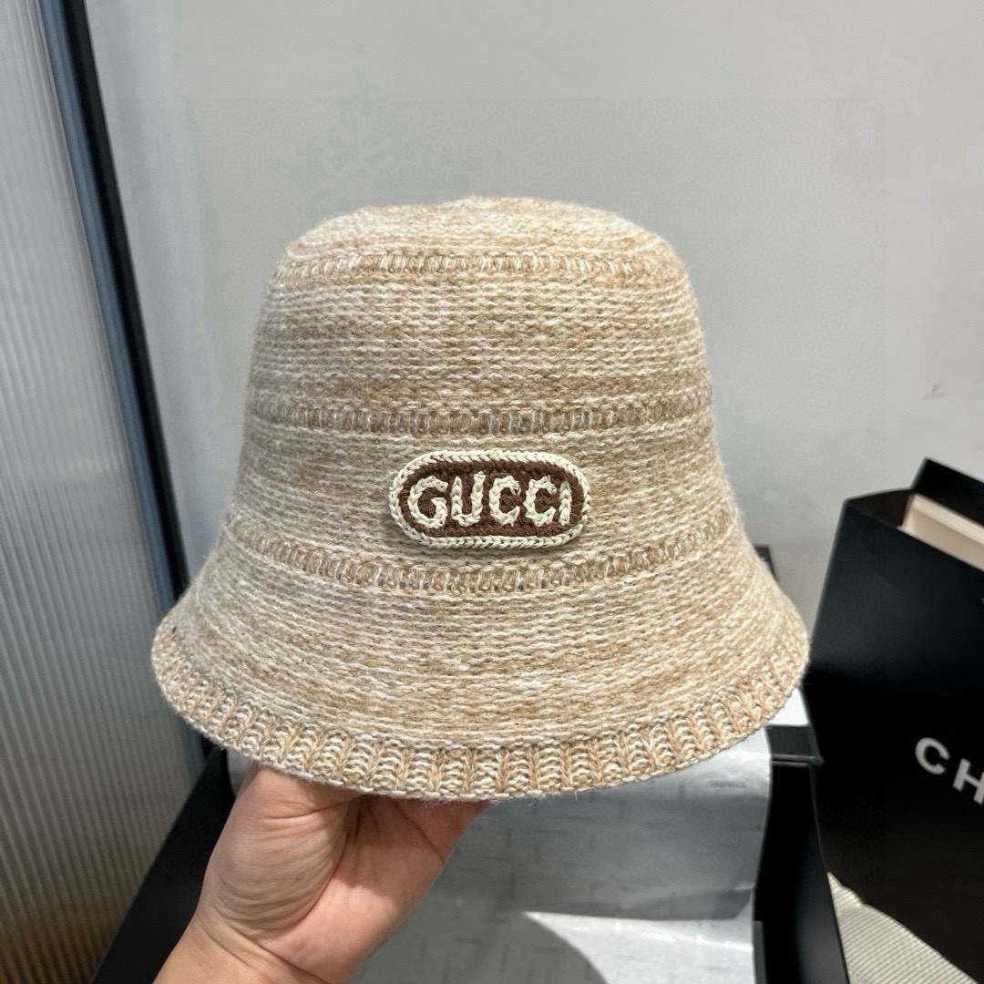 🆕

Gucci古奇新款毛毛混色渔夫帽，秋冬必备，百搭款，头围57cm