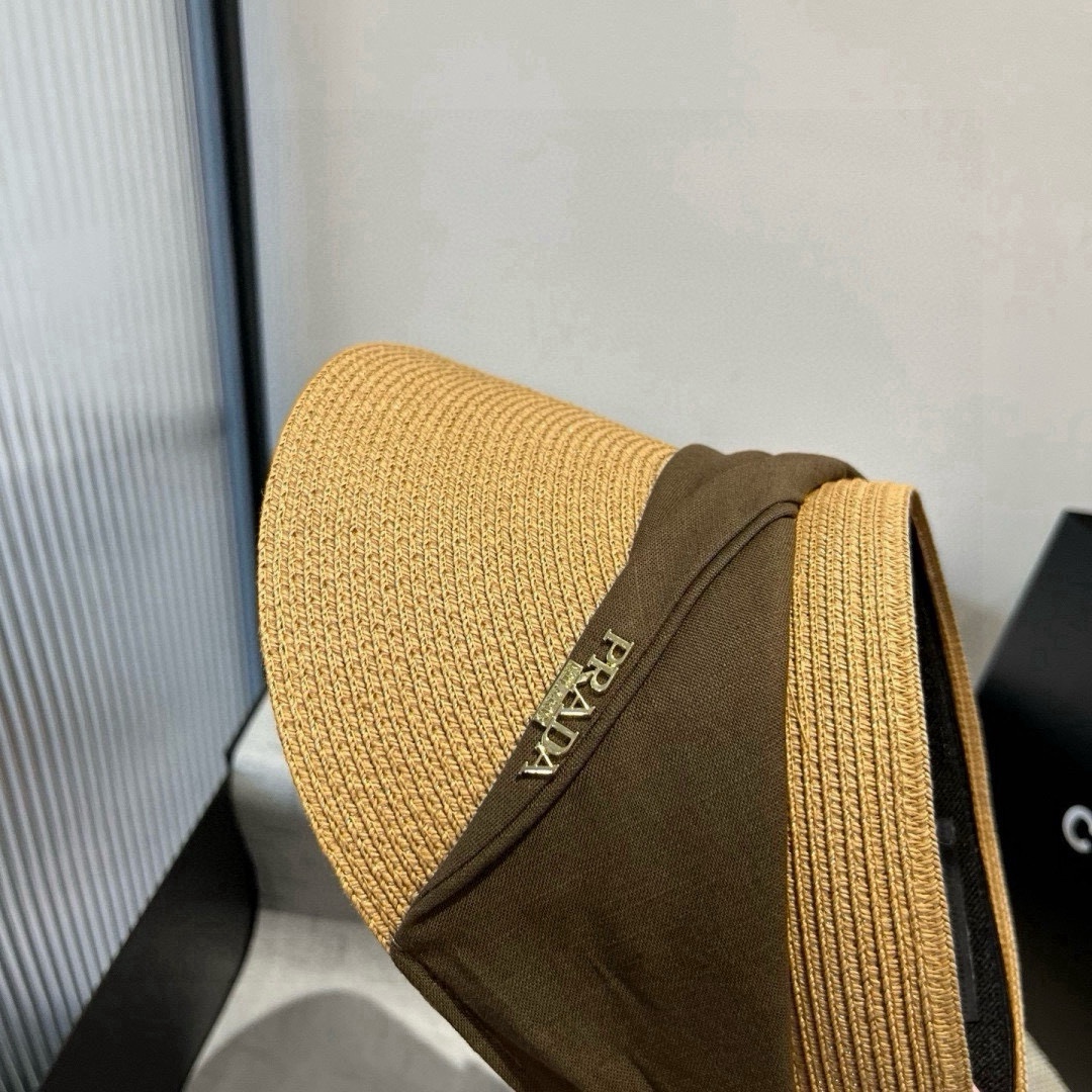 🆕

PRADA普拉达新款遮阳帽，发箍草帽