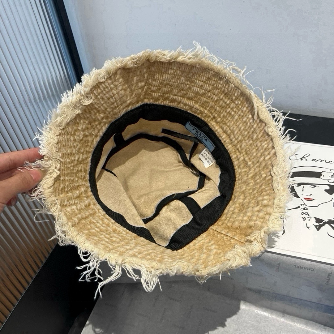 🆕

普拉达新款牛仔渔夫帽，头围57cm