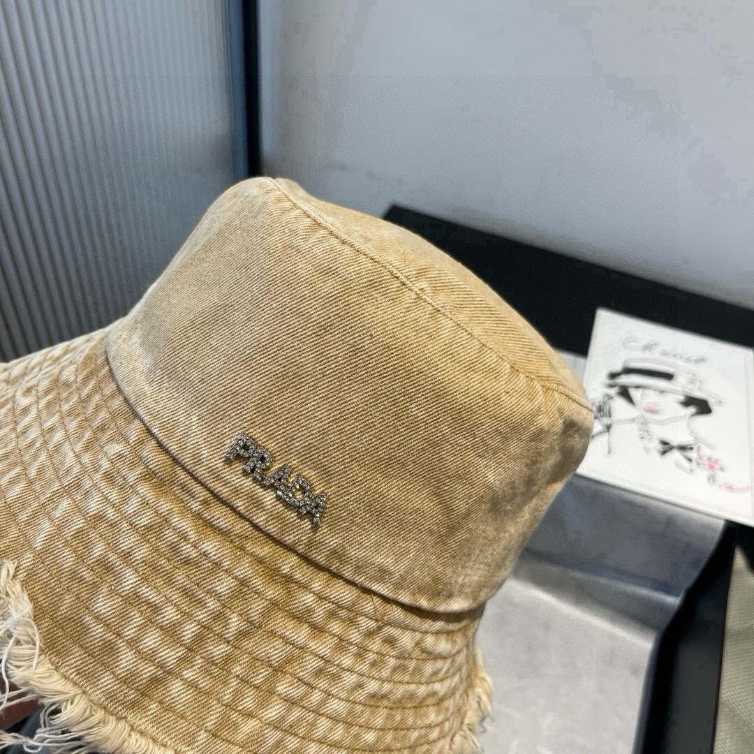 🆕

普拉达新款牛仔渔夫帽，头围57cm