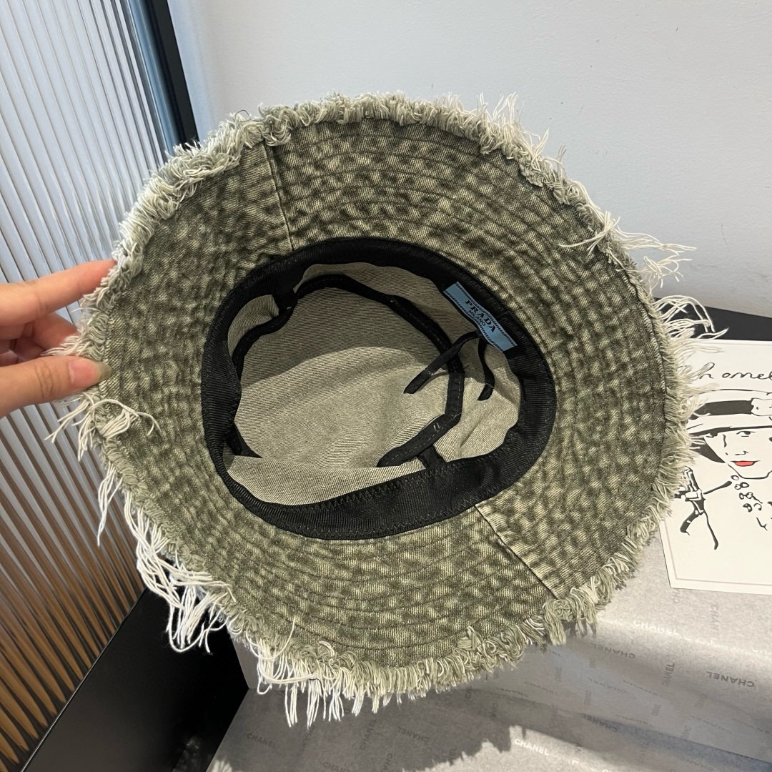 🆕

普拉达新款牛仔渔夫帽，头围57cm