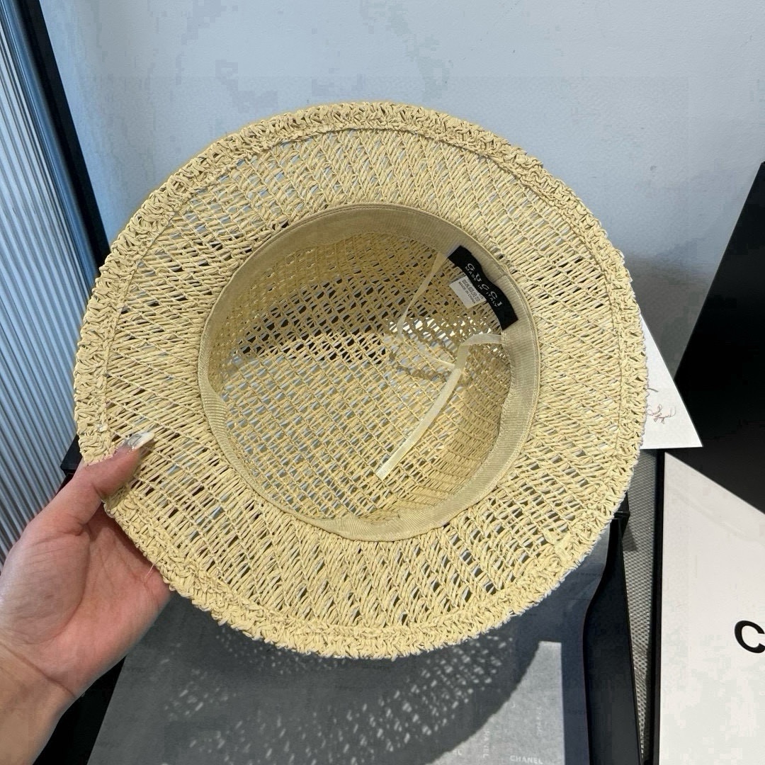 🆕

Gucci古奇平顶礼帽，镂空遮阳帽，小礼帽，头围57cm