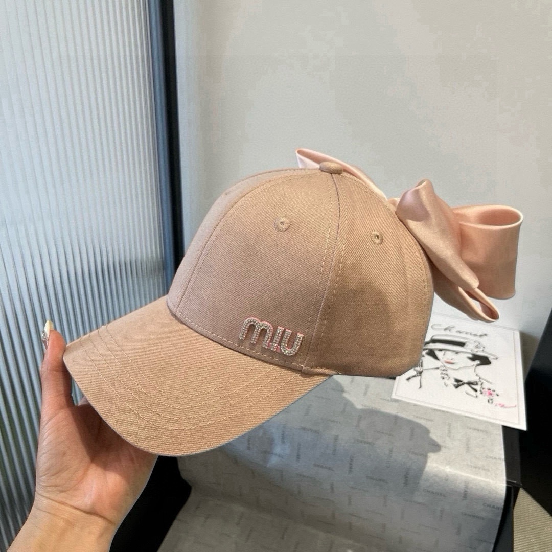 🆕

miumiu缪缪蝴蝶结鸭舌帽，高端定制，头围57cm