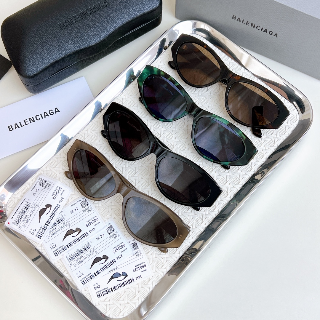  BALENCIAGA
MOD：BB0367
SIZE：60口17-145
🔝🔝