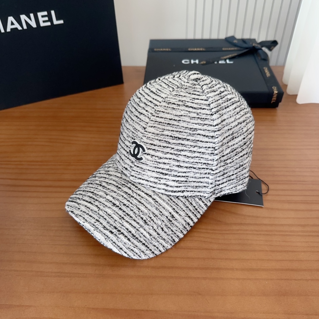 

香奈儿CHANEL 新品硬顶棒球帽，小香logo经典简约，时尚休闲设计 跑量新品