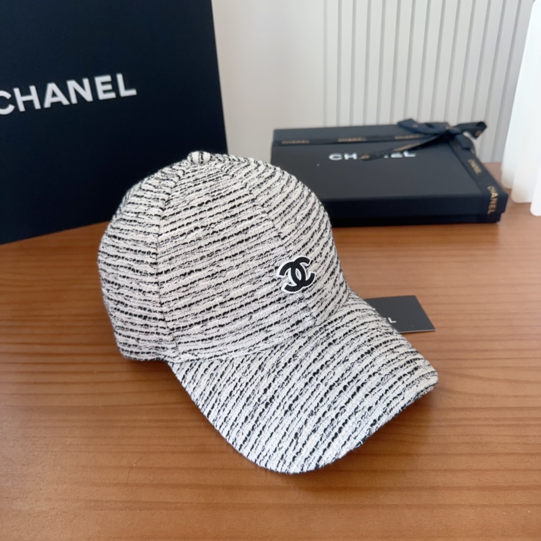 

香奈儿CHANEL 新品硬顶棒球帽，小香logo经典简约，时尚休闲设计 跑量新品
