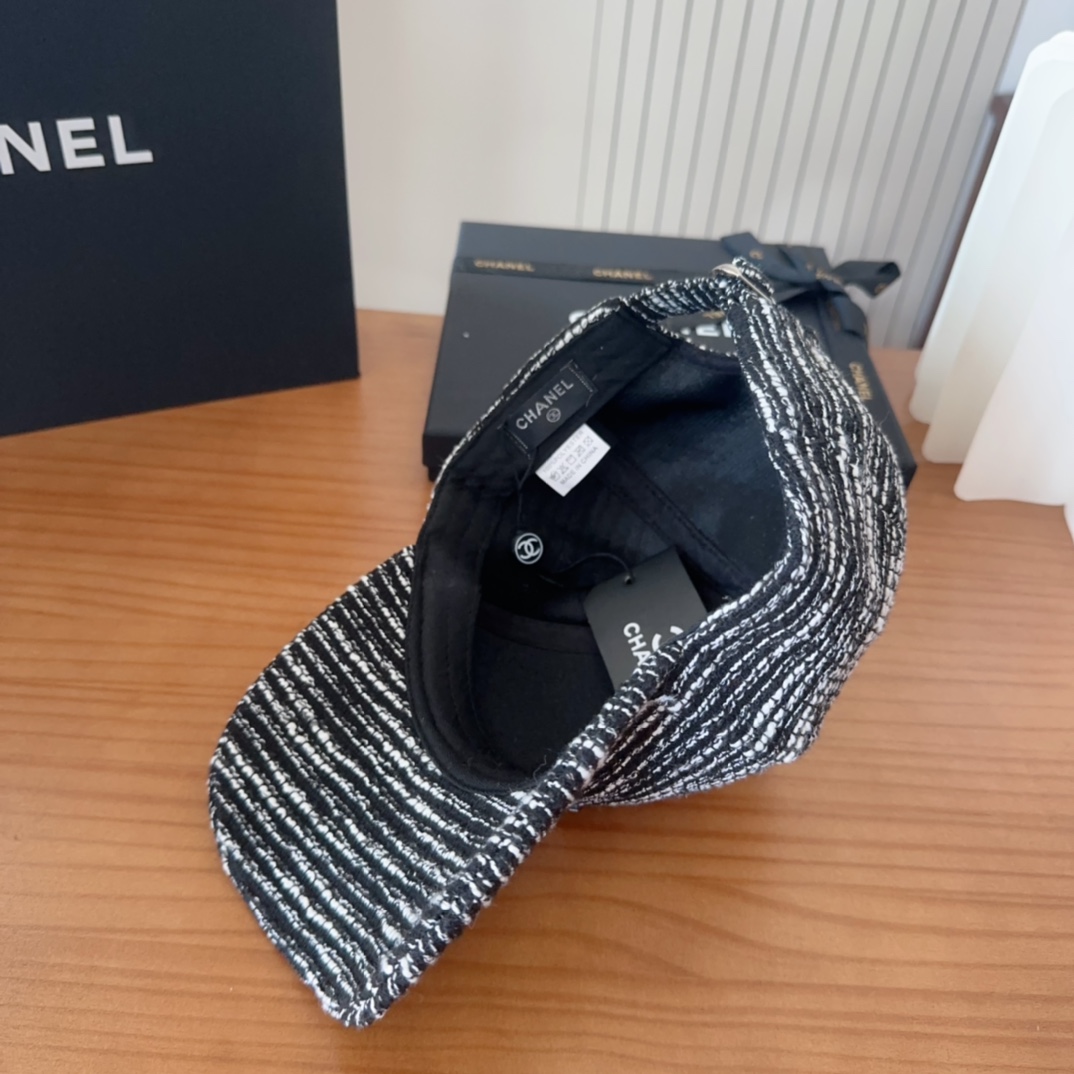 

香奈儿CHANEL 新品硬顶棒球帽，小香logo经典简约，时尚休闲设计 跑量新品