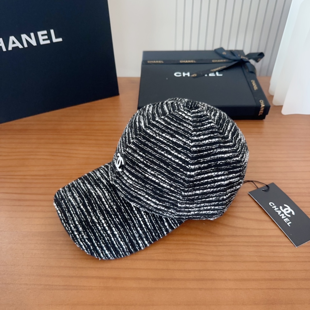 

香奈儿CHANEL 新品硬顶棒球帽，小香logo经典简约，时尚休闲设计 跑量新品