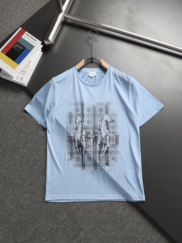Title: P576 Briño T-shirt: High-Quality, Stylish, Custom Design Summary: High-quality, silky Briño t-shirt with classic logo, available in M-XXXL sizes and - 图片 4