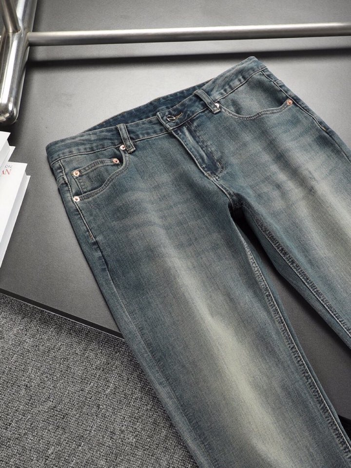 “High-End Gucci Boys’ Autumn Fashion: Short-Legged Pants with Embroidered Logo, Pure Cotton, Fine Workmanship” - 图片 4