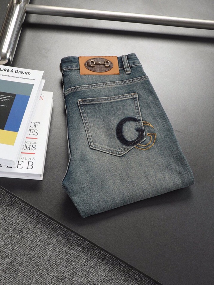 “High-End Gucci Boys’ Autumn Fashion: Short-Legged Pants with Embroidered Logo, Pure Cotton, Fine Workmanship” - 图片 3