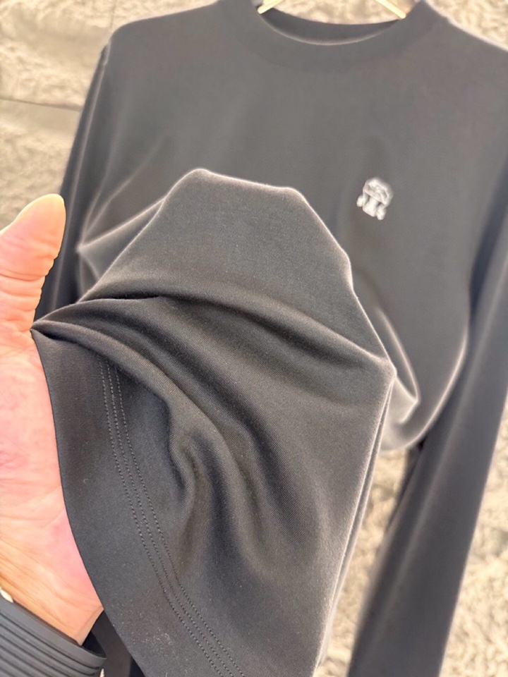 “2025 Brunello Cucinelli Men’s Cotton T-shirts: Luxurious, Low-key, Fine Tailoring, Autumn/Winter Fashion Styles” - 图片 7