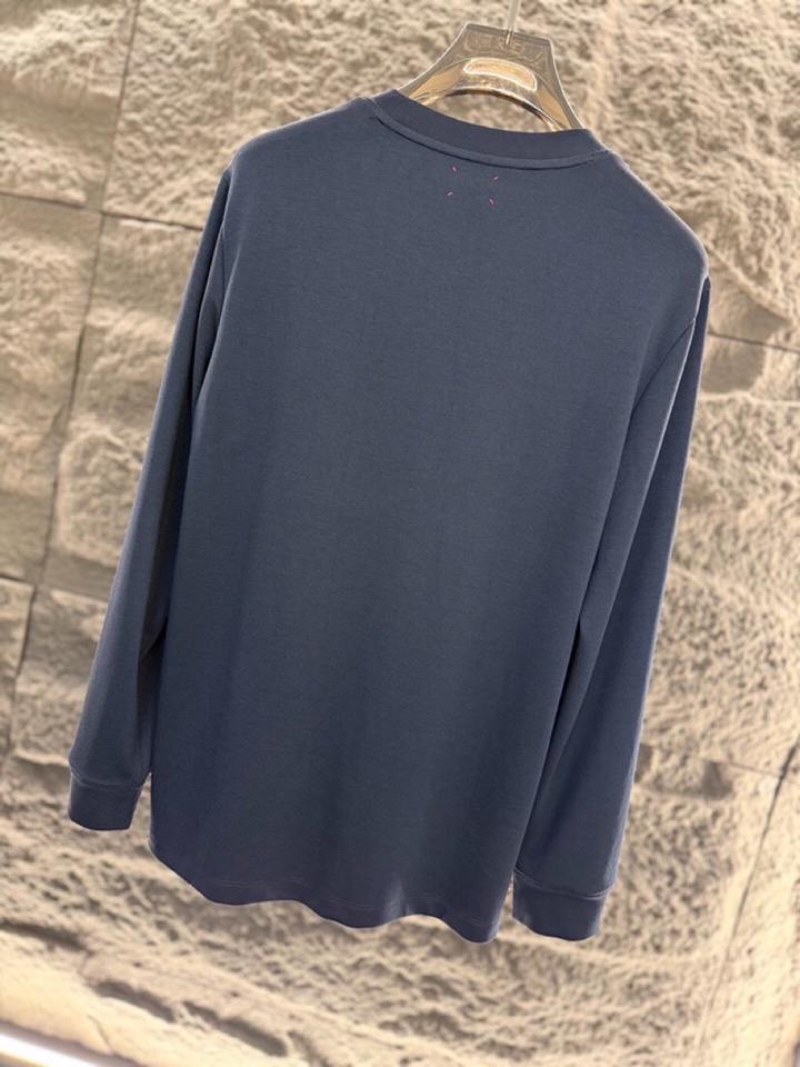 Luxurious Men’s Cotton Round T-Shirts in Classic Colors for Fall and Winter | Kiton Chilton 2025s - 图片 9