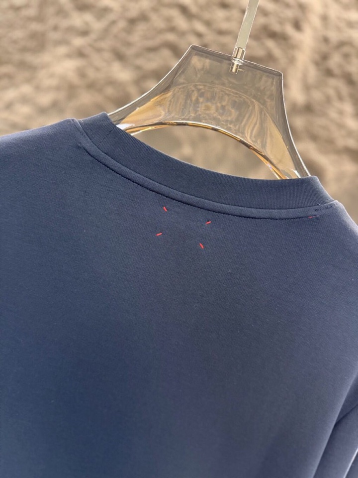 Luxurious Men’s Cotton Round T-Shirts in Classic Colors for Fall and Winter | Kiton Chilton 2025s - 图片 8