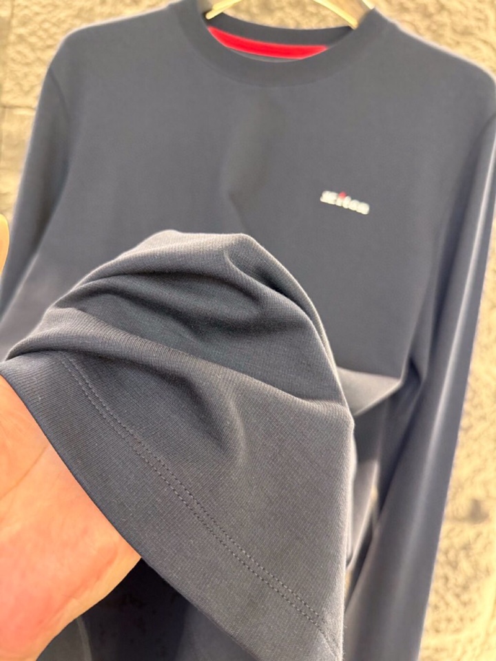 Luxurious Men’s Cotton Round T-Shirts in Classic Colors for Fall and Winter | Kiton Chilton 2025s - 图片 6