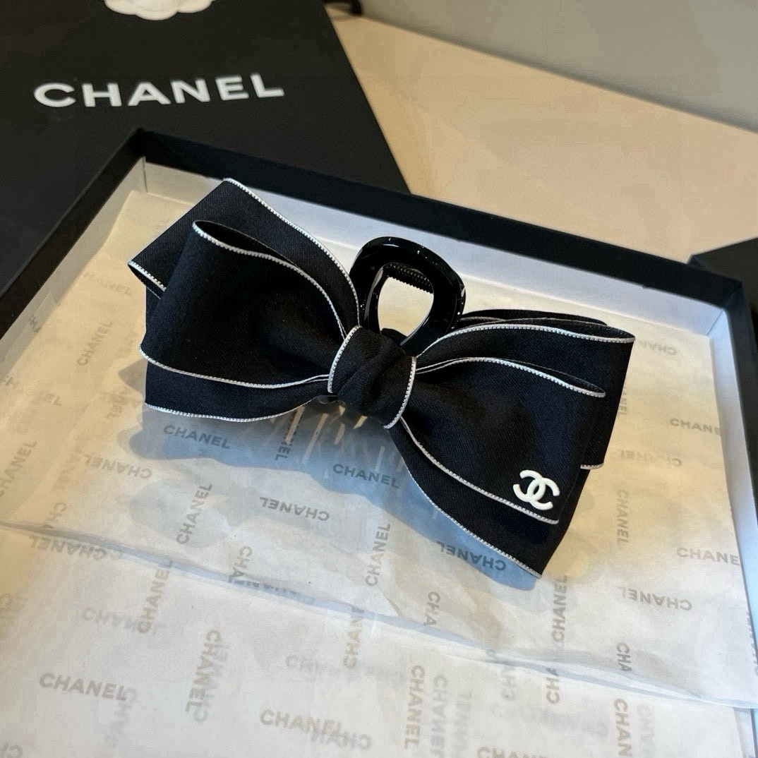 🆕

Chanel香奈儿发夹