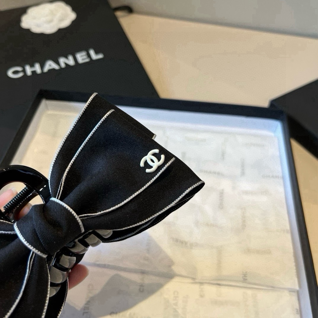 🆕

Chanel香奈儿发夹