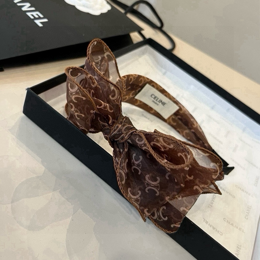 🆕

Celine赛琳蝴蝶结发箍