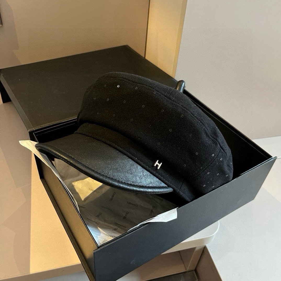 🆕

爱马仕新款鸭舌军帽，高级定制，头围57cm