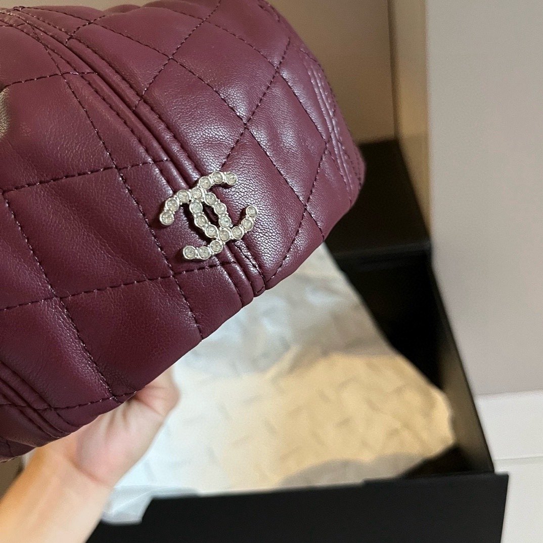 🆕

Chanel香奈儿菱格前进帽，高端定，头围57cm