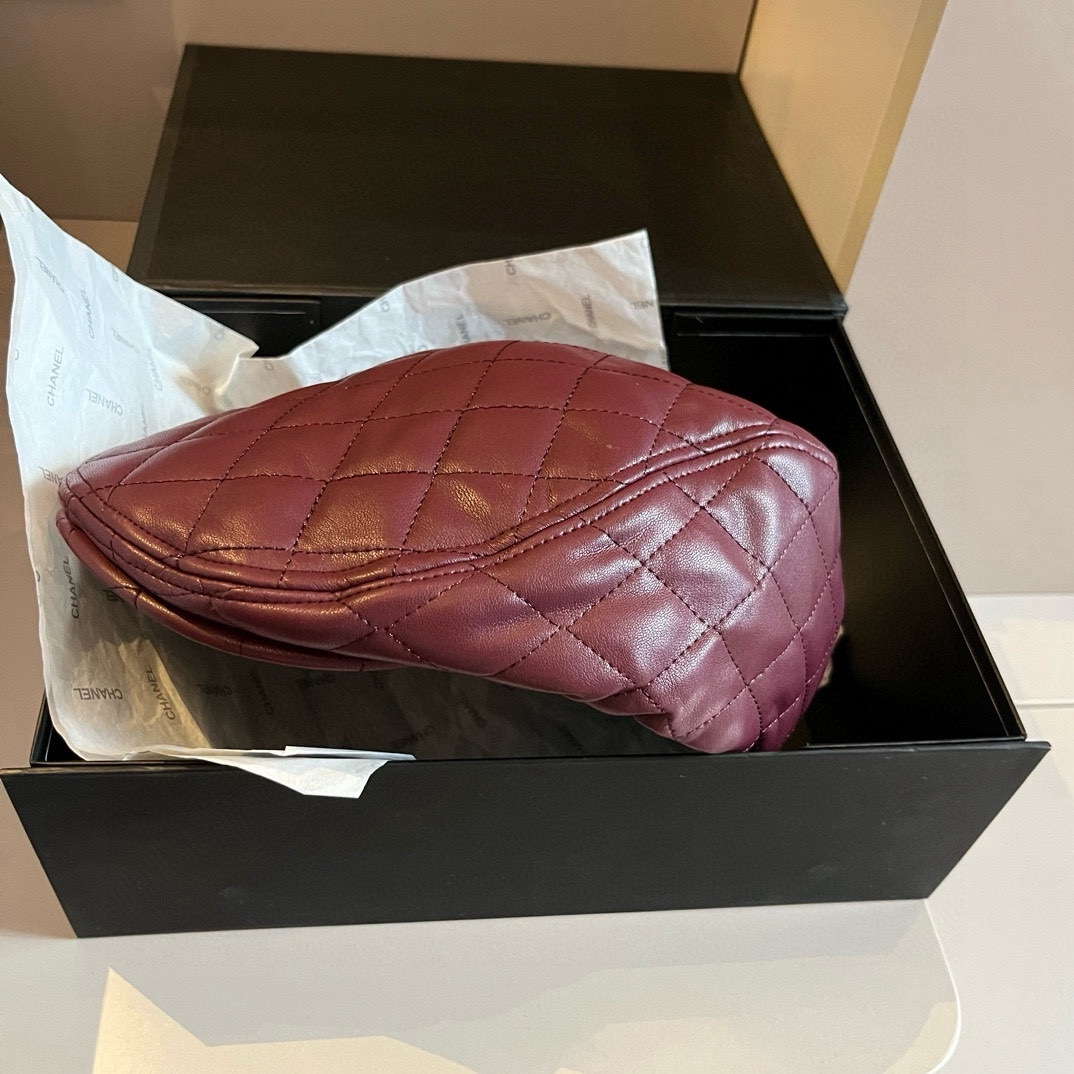 🆕

Chanel香奈儿菱格前进帽，高端定，头围57cm