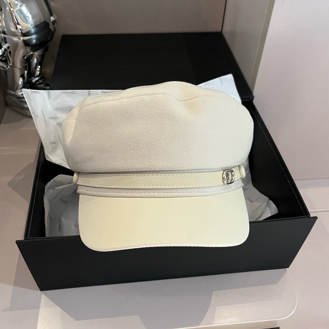 🆕

爱马仕HERMES新款鸭舌军帽，头围57cm