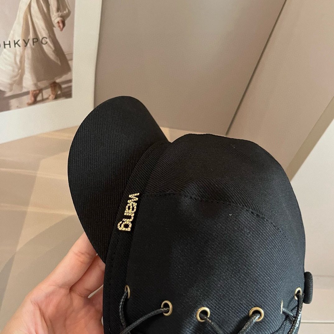 🆕
压力山大王画家鸭舌帽，八角帽 头围57cm