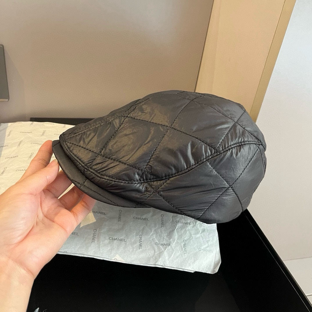 🆕

Chanel香奈儿空气棉前进鸭舌帽，头围57左右