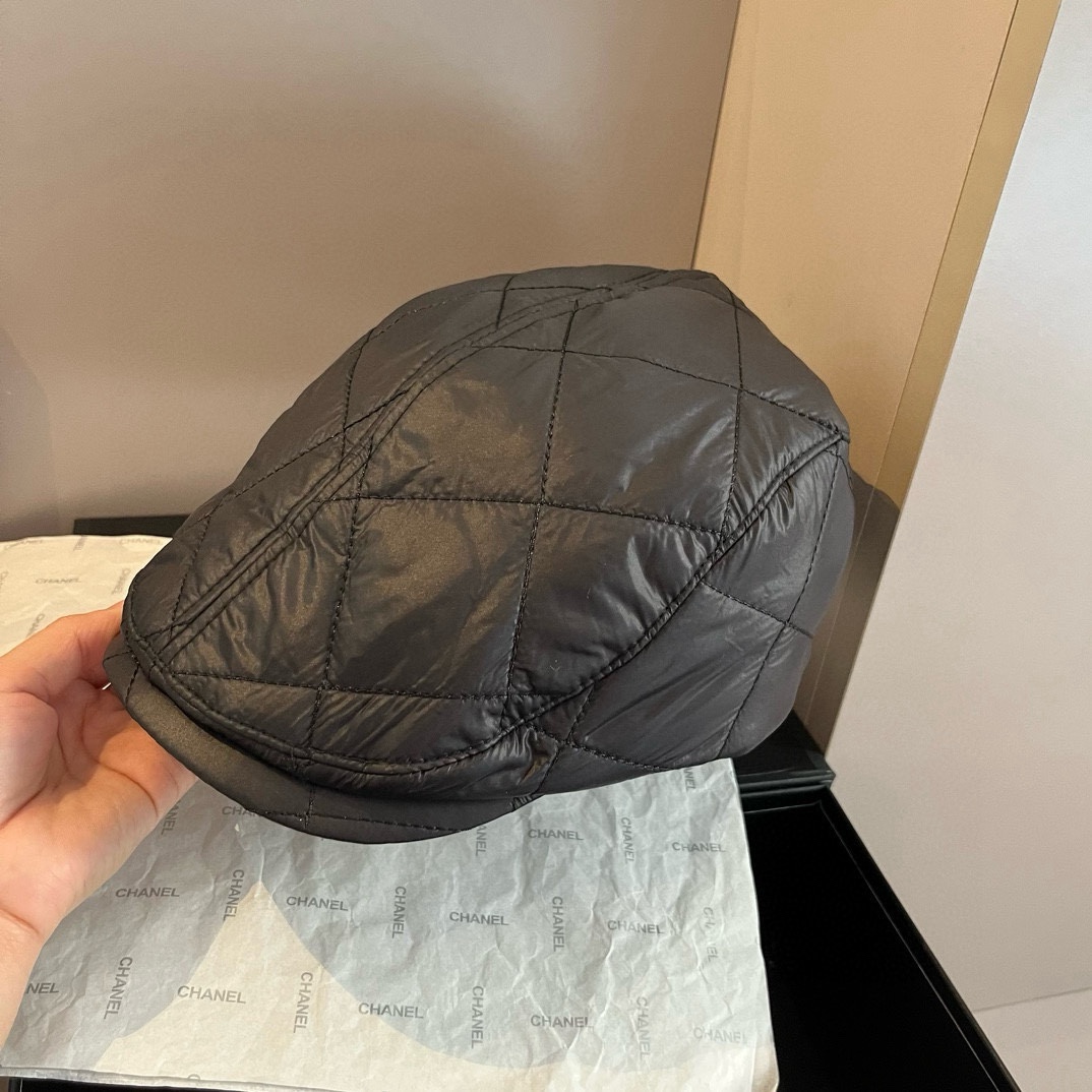 🆕

Chanel香奈儿空气棉前进鸭舌帽，头围57左右