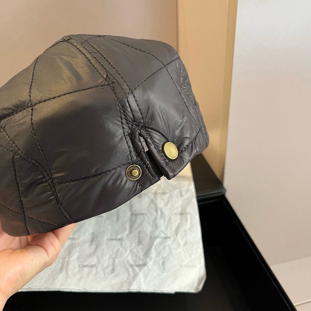 🆕

Chanel香奈儿空气棉前进鸭舌帽，头围57左右