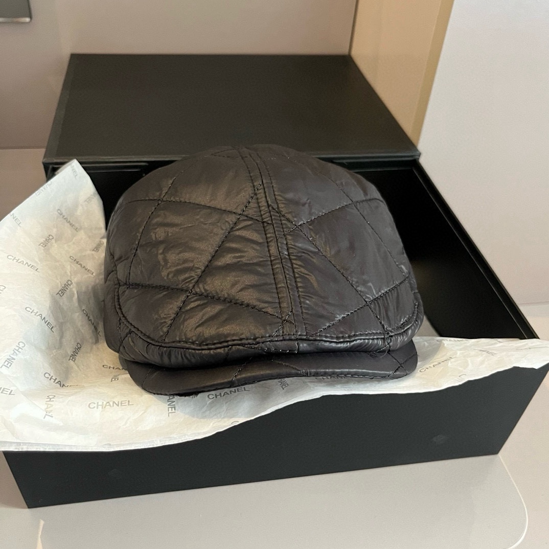 🆕

Chanel香奈儿空气棉前进鸭舌帽，头围57左右