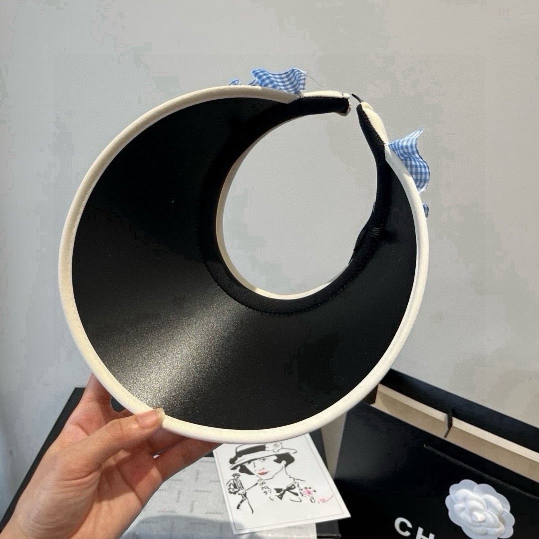 🆕

Chanel香奈儿空顶遮阳帽