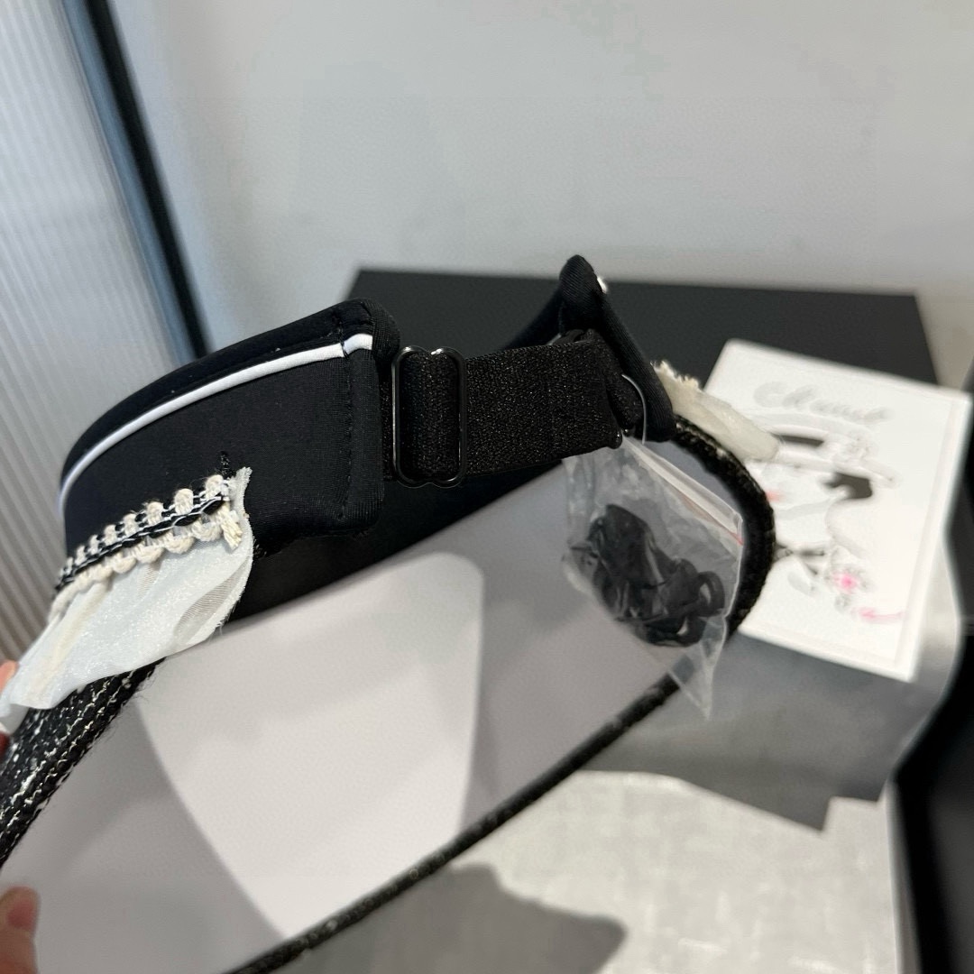 🆕

Chanel香奈儿空顶遮阳帽，发箍遮阳帽，头围57cm