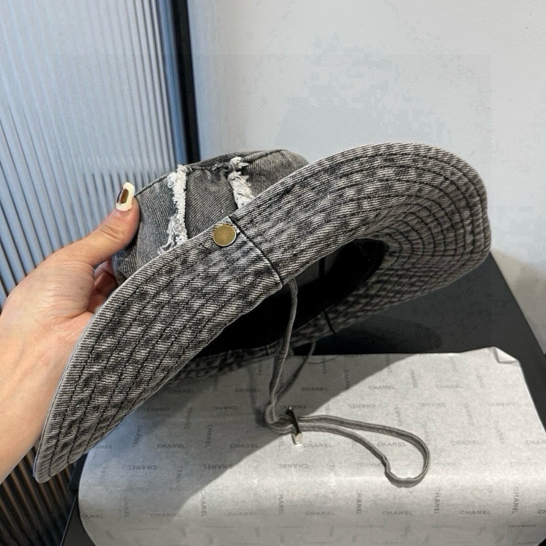 🆕

LV路易威登牛仔渔夫帽，头围57cm