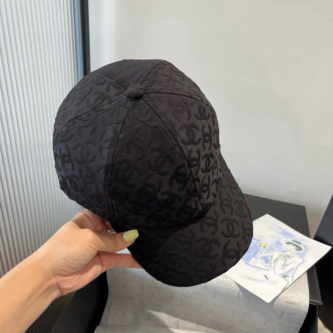🆕

Chanel香奈儿要原单鸭舌帽，高级定制，2025新款，头围57cm