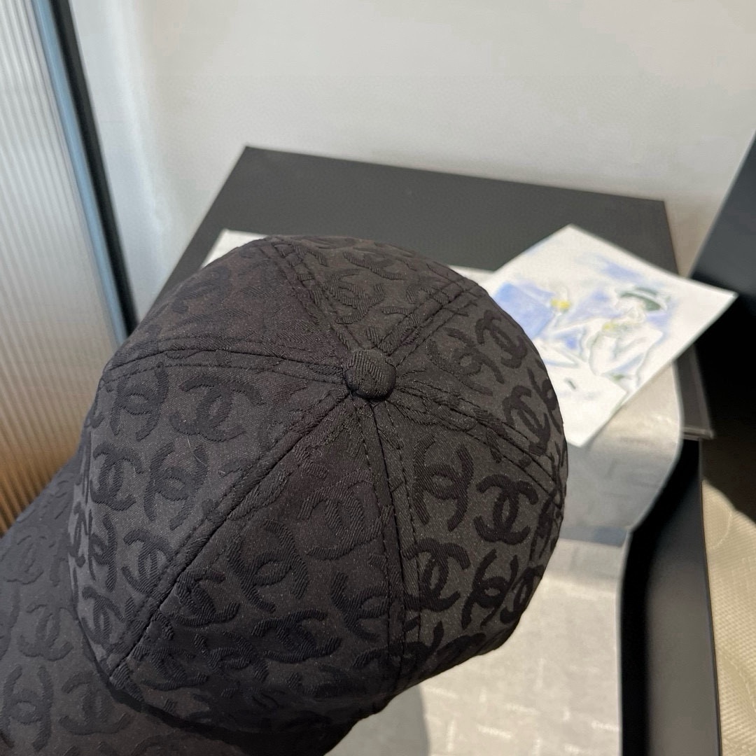 🆕

Chanel香奈儿要原单鸭舌帽，高级定制，2025新款，头围57cm