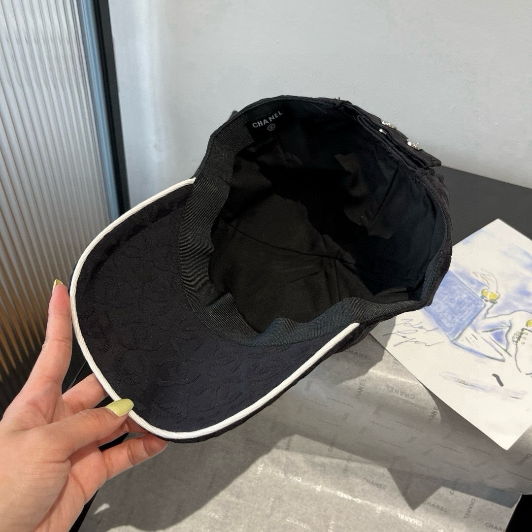🆕

Chanel香奈儿要原单鸭舌帽，高级定制，2025新款，头围57cm