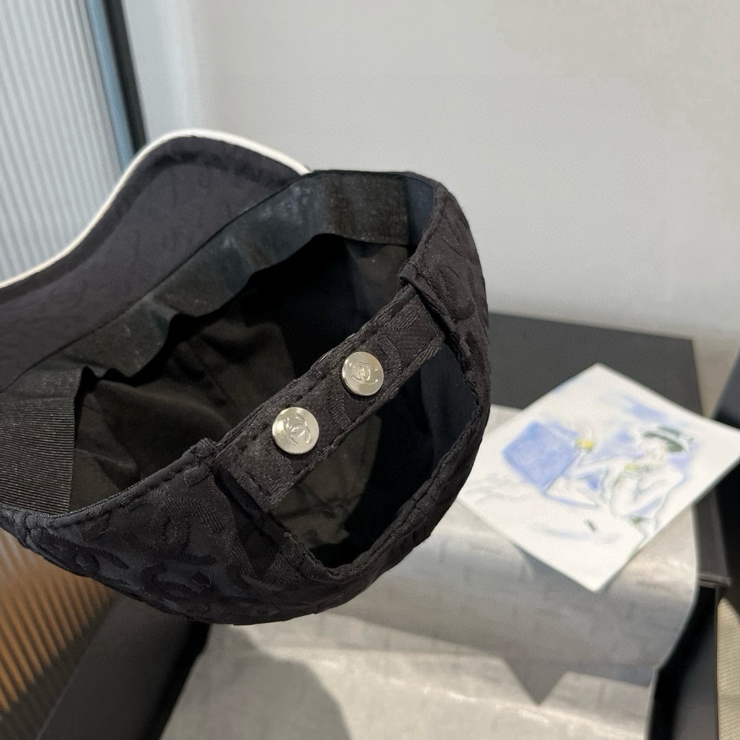 🆕

Chanel香奈儿要原单鸭舌帽，高级定制，2025新款，头围57cm