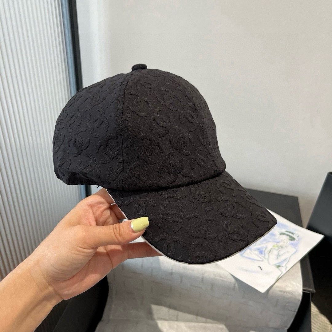 🆕

Chanel香奈儿要原单鸭舌帽，高级定制，2025新款，头围57cm