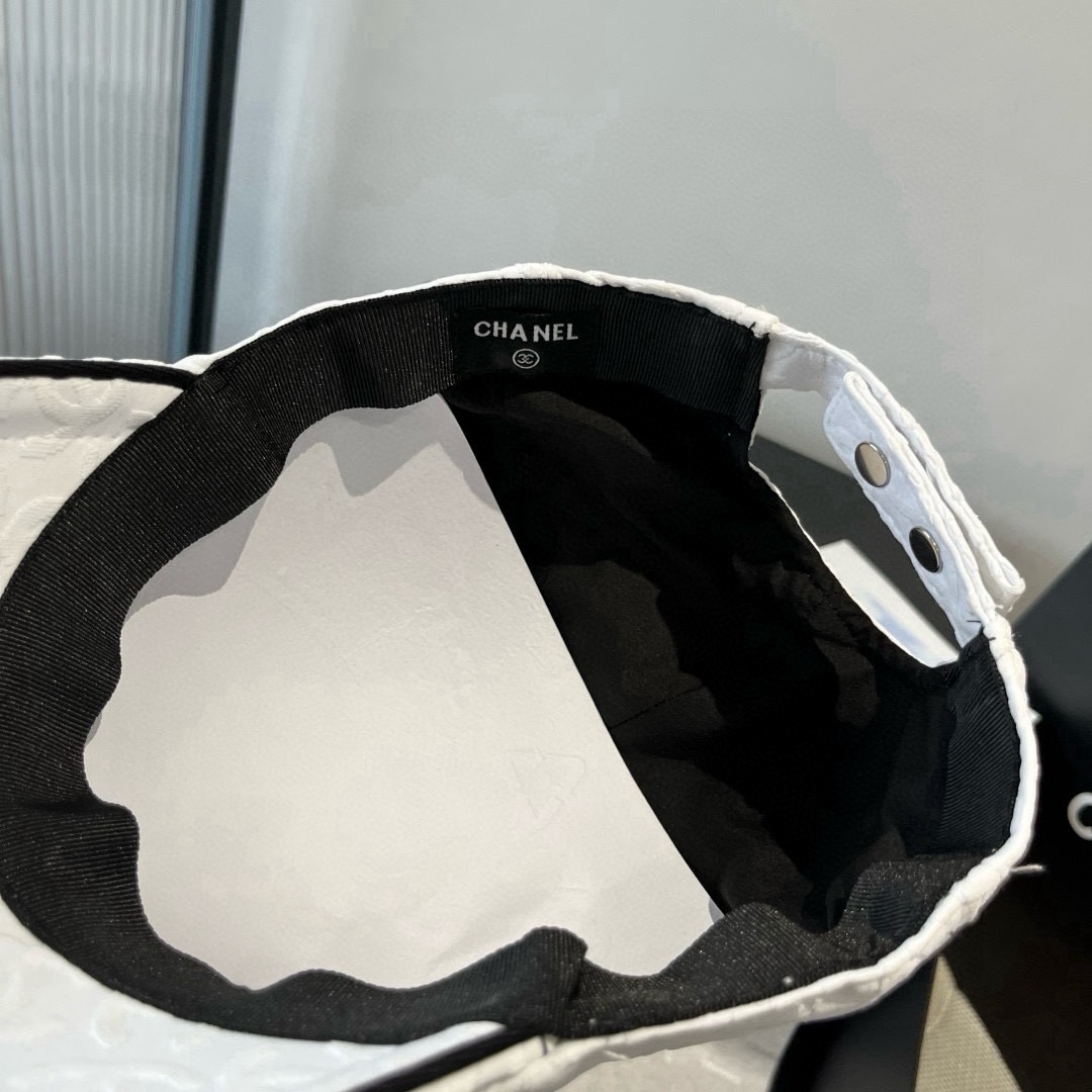 🆕

Chanel香奈儿要原单鸭舌帽，高级定制，2025新款，头围57cm