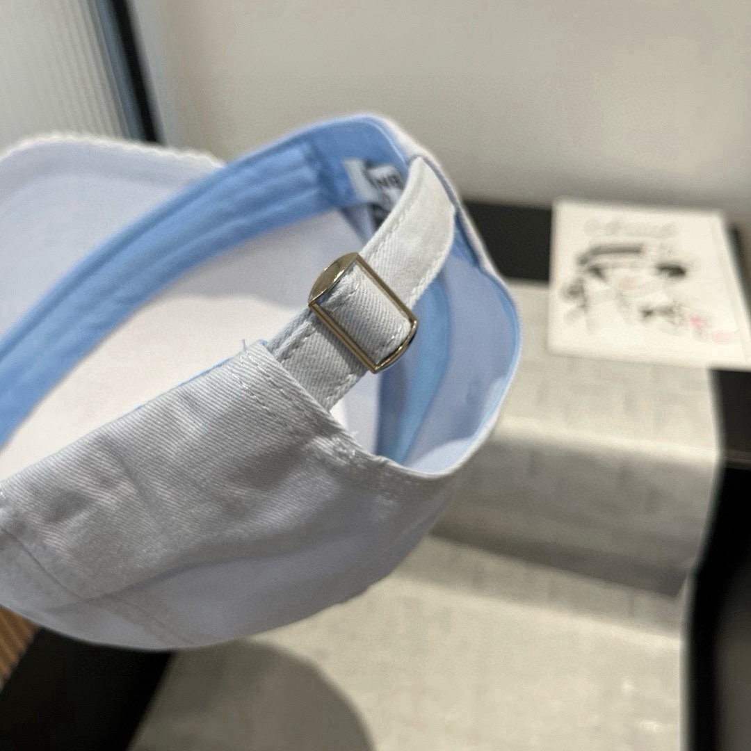 🆕

Chanel香奈儿新款鸭舌帽