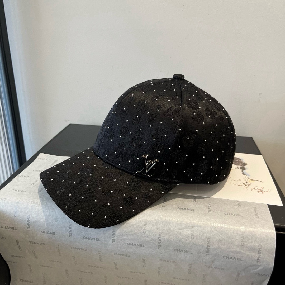 🆕

LV新款鸭舌帽，头围57cm
