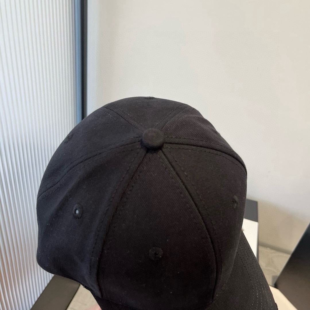 🆕

LV路易威登新款鸭舌帽