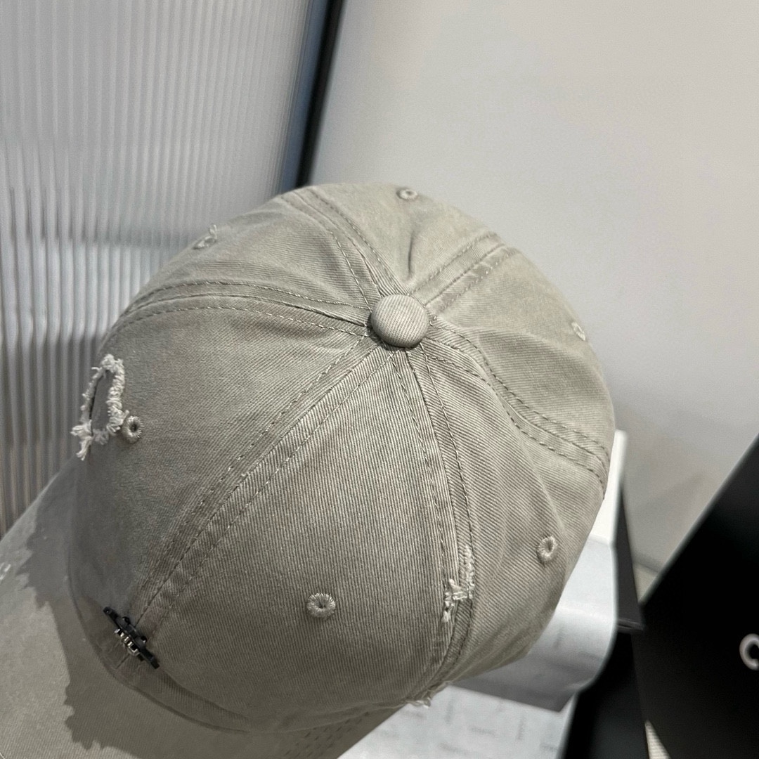 🆕

克罗心2025新款鸭舌帽，男女通用、头围57cm