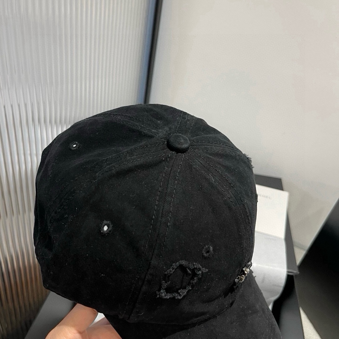 🆕

克罗心2025新款鸭舌帽，男女通用、头围57cm