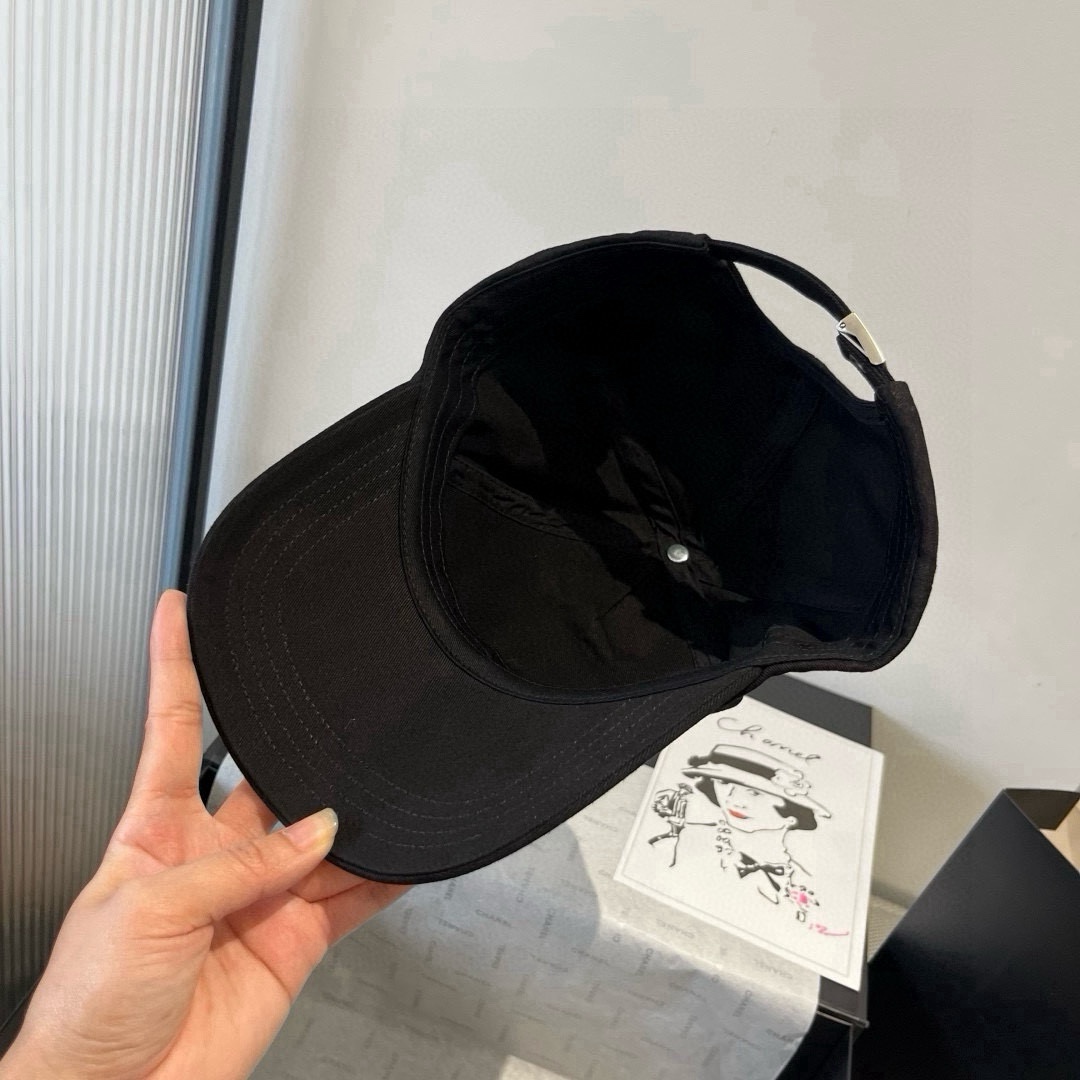 🆕

潮牌鸭舌帽，帆布面料